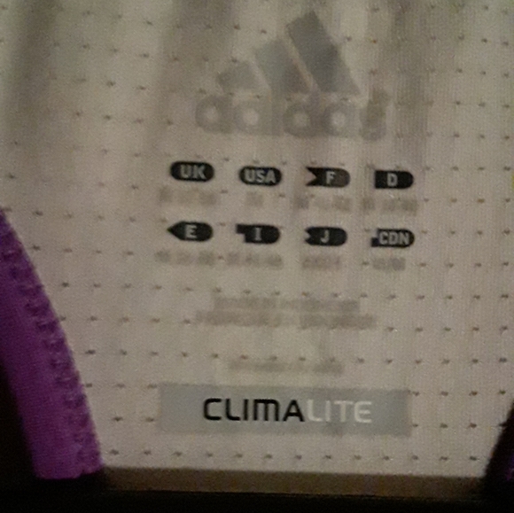 2 Adidas Exercise Tops for Women - Picture 7 of 15